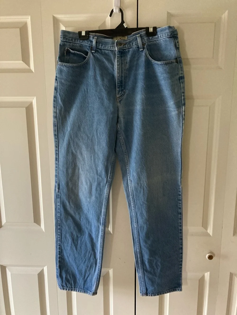 L.L. Bean 37x34 classic fit men’s jeans 100% cotton casual workwear